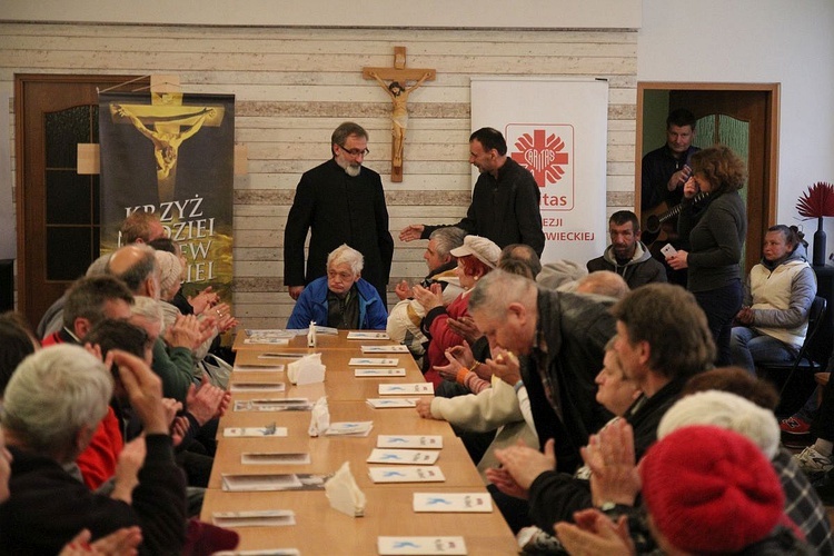 Wieczernik dla ubogich, samotnych i potrzebujących