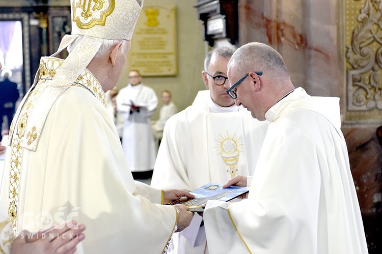 Msza Krzyżma Świętego w świdnickiej katedrze