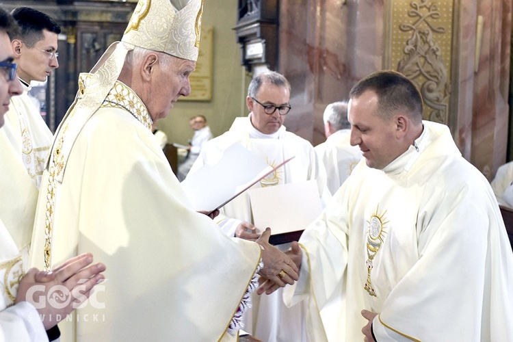 Msza Krzyżma Świętego w świdnickiej katedrze