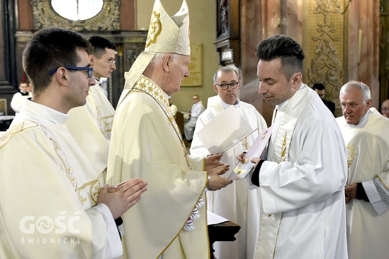 Msza Krzyżma Świętego w świdnickiej katedrze