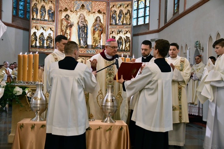 Msza Krzyżma w koszalińskiej katedrze