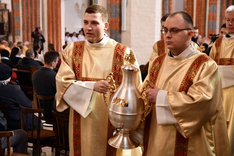 Msza Krzyżma w koszalińskiej katedrze