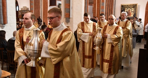 Msza Krzyżma w koszalińskiej katedrze