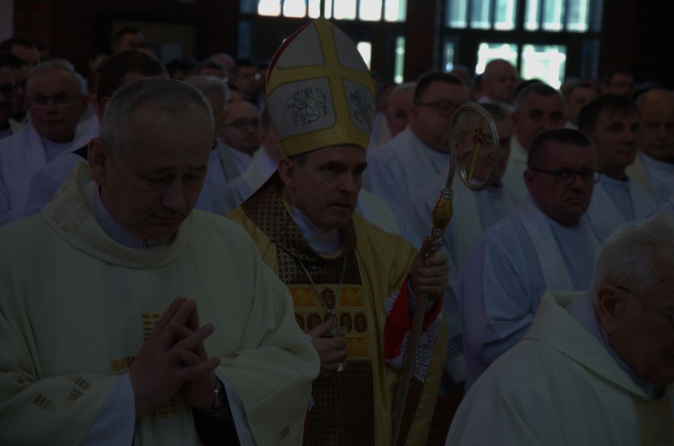 Msza Krzyżma Świętego w Stalowej Woli