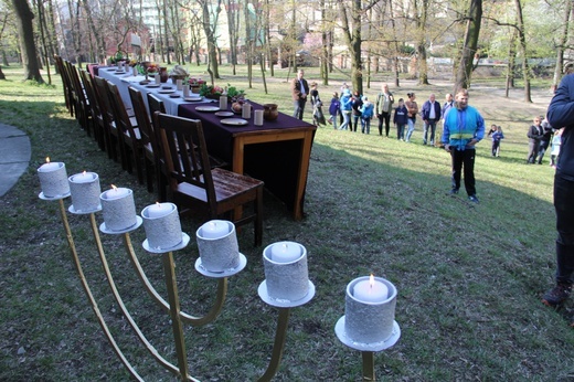 Chwalebne Misterium Męki Pańskiej w Piekarach - Wielki Czwartek