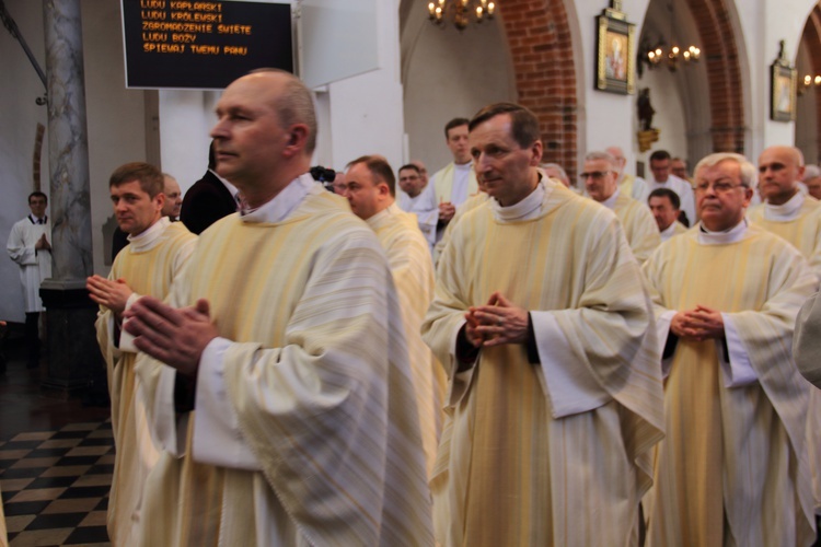 Msza św. Krzyżma w katedrze w Gdańsku-Oliwie