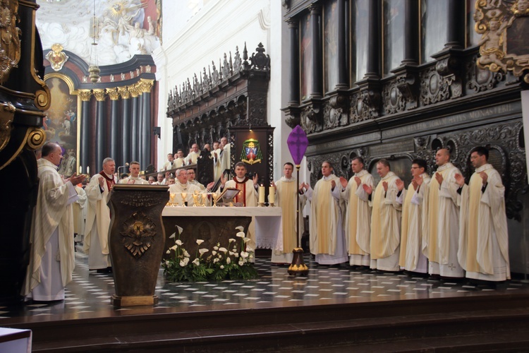 Msza św. Krzyżma w katedrze w Gdańsku-Oliwie