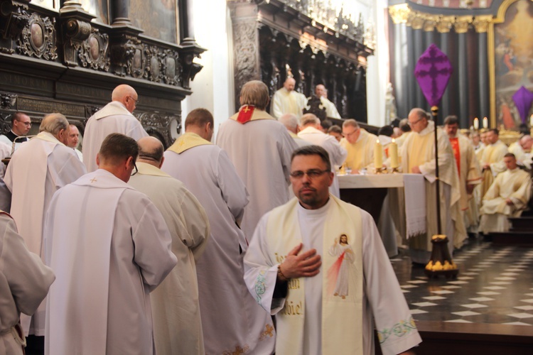 Msza św. Krzyżma w katedrze w Gdańsku-Oliwie