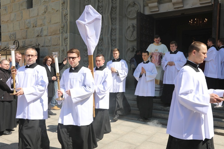 Wielki Czwartek 2019 - święto kapłanów w bielskiej katedrze