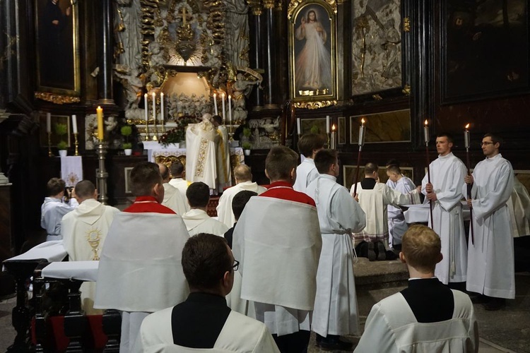 Wielki Czwartek. Msza Wieczerzy Pańskiej w świdnickiej katedrze