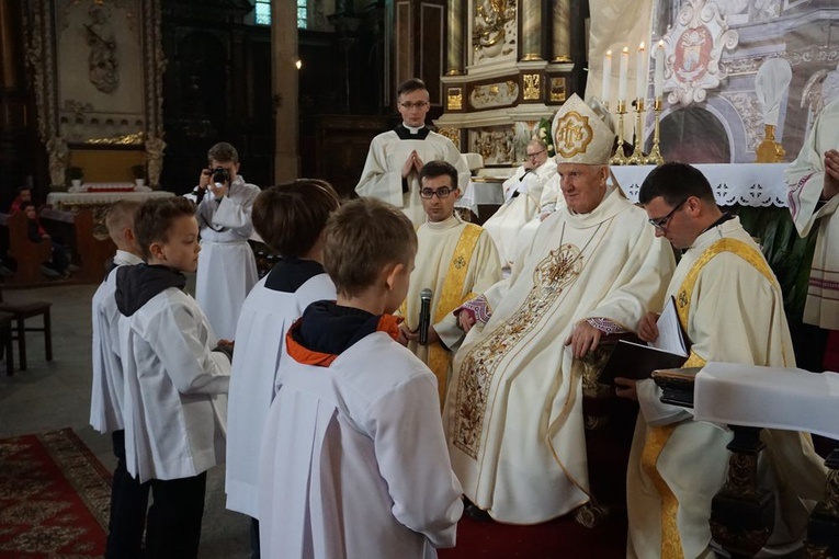Wielki Czwartek. Msza Wieczerzy Pańskiej w świdnickiej katedrze