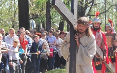 Bp G. Olszowski: Miłość jest sensem zbawienia