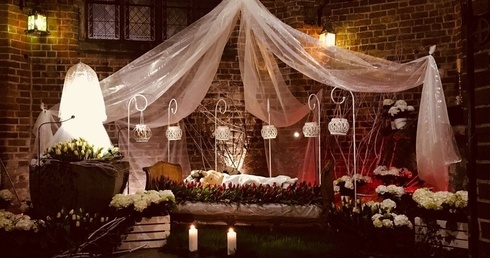 Ślijcie zdjęcia grobów Pańskich