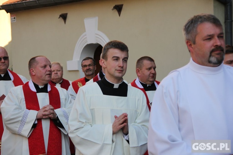 Liturgia Wielkiego Piątku w zielonogórskiej konkatedrze