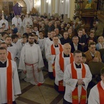 Wielkopiątkowa liturgia w katedrze w Radomiu