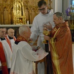 Wielkopiątkowa liturgia w katedrze w Radomiu