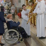 Wielkopiątkowa liturgia w katedrze w Radomiu