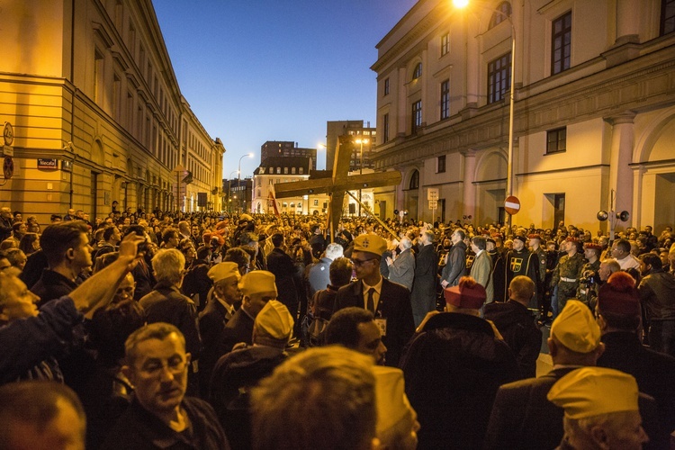 Droga Krzyżowa Macieja Musiała. I tysięcy warszawiaków