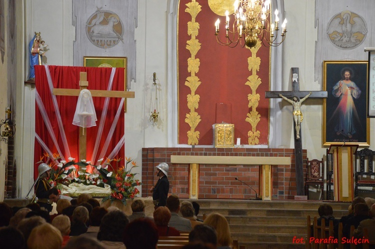 Wielki Piątek w Sulęcinie