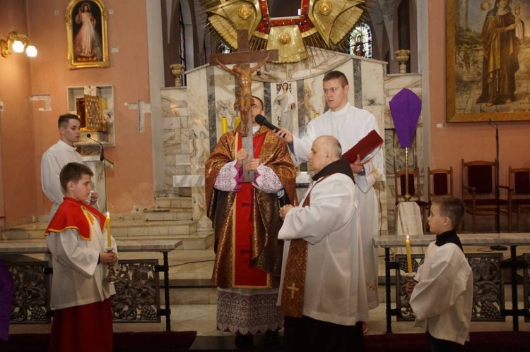 Wielki Piątek u klarysek w Kłodzku