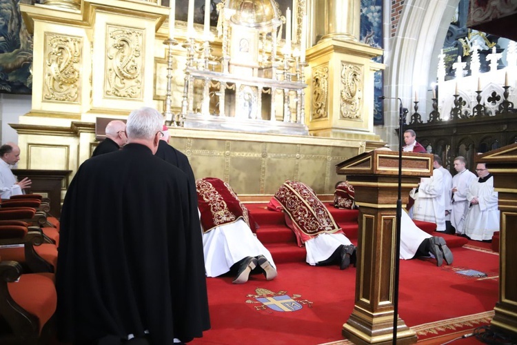 Wielki Piątek 2019 w katedrze wawelskiej