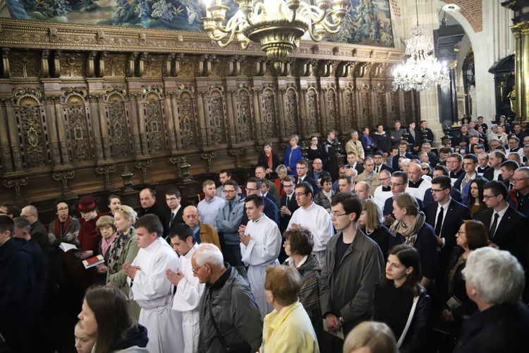 Wielki Piątek 2019 w katedrze wawelskiej