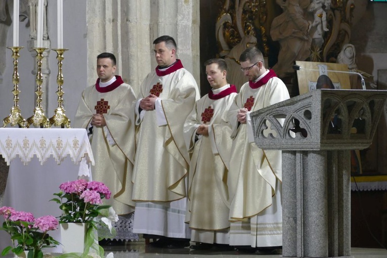 Wielki Czwartek. Liturgia Wieczerzy Pańskiej w Strzegomiu