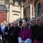 Święcenie pokarmów wielkanocnych przed kościołem Mariackim 2019