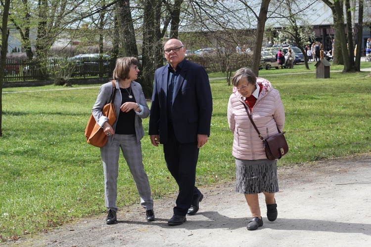 Święcenie pokarmów w Radziejowicach