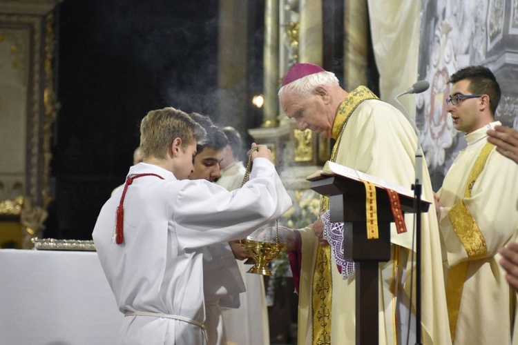 Wigilia Paschalna z bp. Ignacym w świdnickiej katedrze