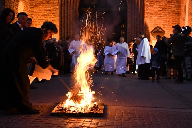 Wigilia Paschalna 2019 w Warszawie