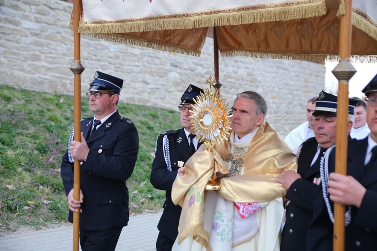 Pan Zmartwychwstał! Alleluja! Rezurekcja w Sulisławicach