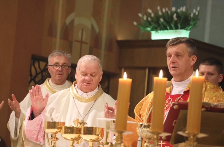 Wigilia Paschalna i Rezurekcja w bielskiej katedrze - 2019