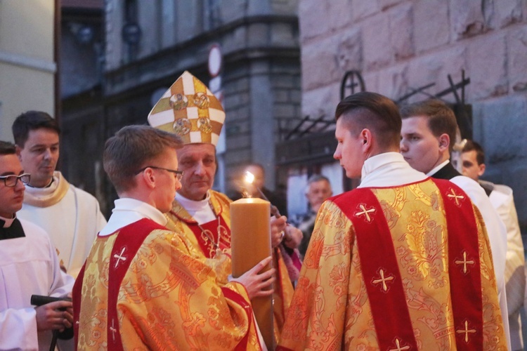 Wigilia Paschalna i Rezurekcja w bielskiej katedrze - 2019