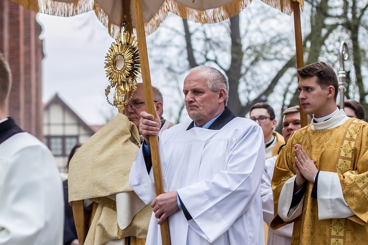 Niedziela Zmartwychwstania Pańskiego w olsztyńskiej katedrze