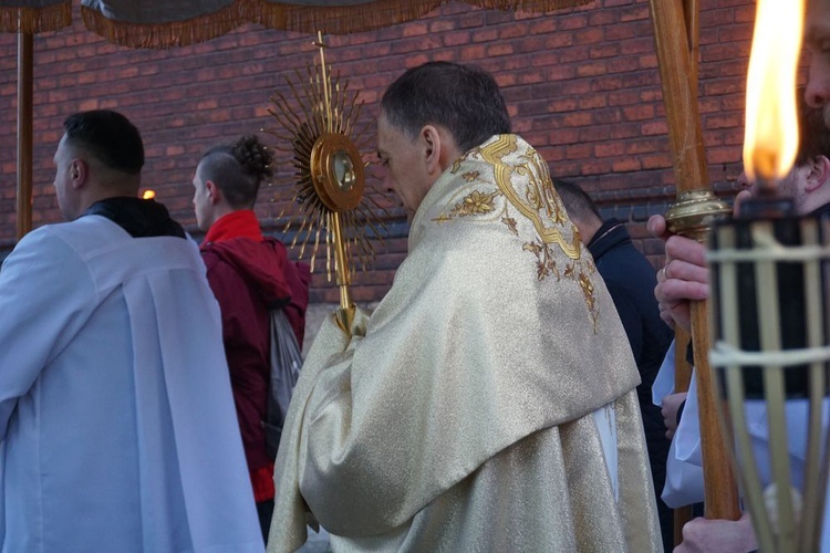 Odpustowa Msza rezurekcyjna w Wałbrzychu