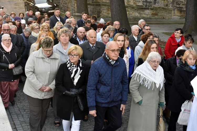 Msza rezurekcyjna w świdnickiej katedrze