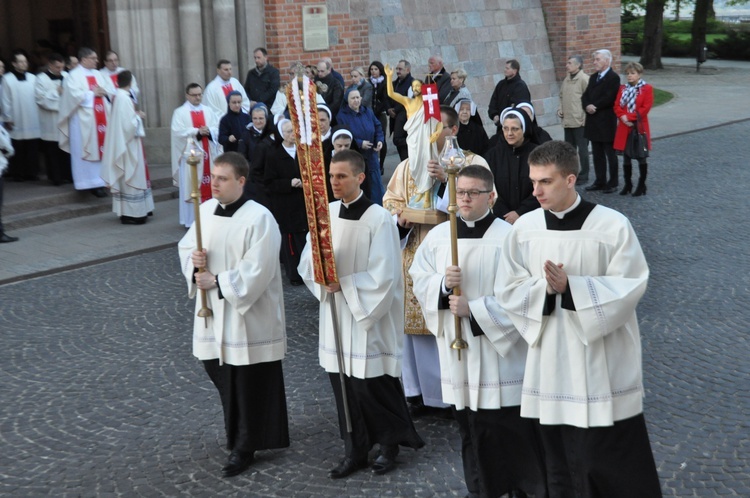 Rezurekcja w katedrze płockiej