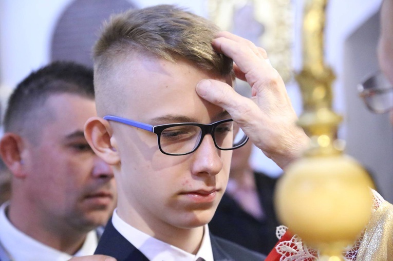 Bierzmowanie w Tropiu