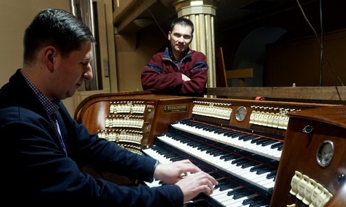 Wybudzenie organów w kościele św. Barbary w Bytomiu