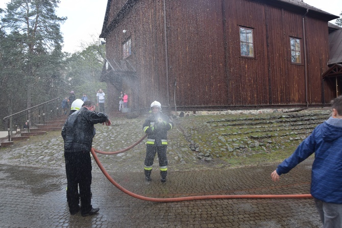Lany poniedziałek w Lutkówce
