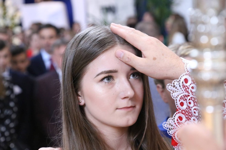 Bierzmowanie w Słopnicach Dolnych