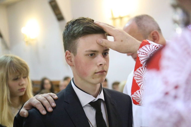 Bierzmowanie w Limanowej Sowlinach