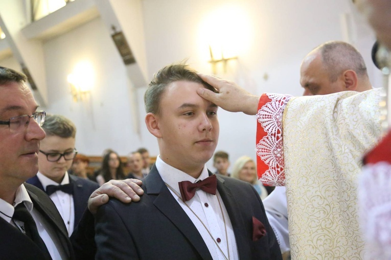 Bierzmowanie w Limanowej Sowlinach