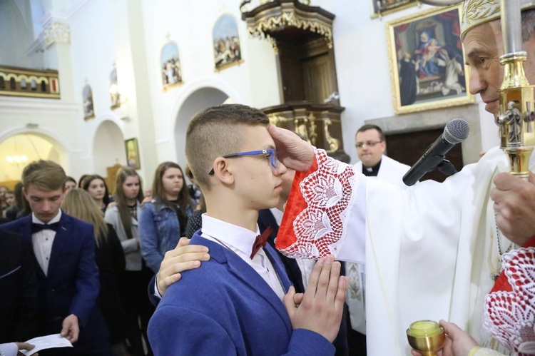 Bierzmowanie w Żegocinie