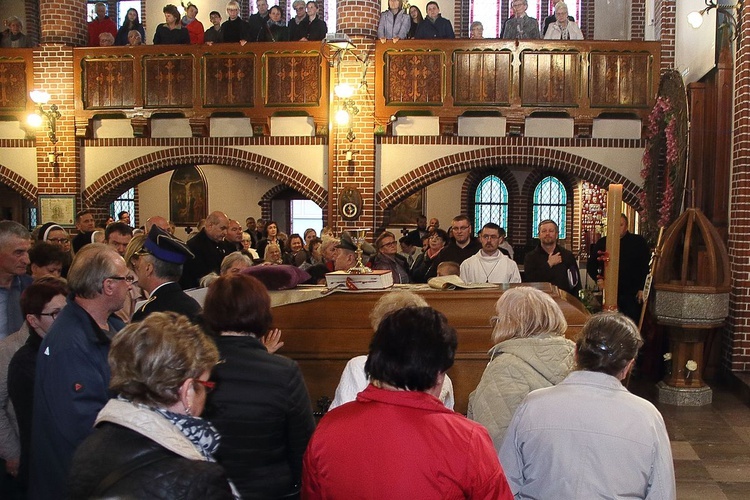 Ostatnie pożegnanie br. Piotra Nowaka, kapucyna z Wałcza