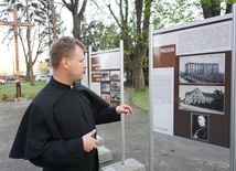 Ksiądz Marek Chmielniak SAC zapewnia, że wystawa będzie prezentowana przy kolejnych uroczystościach jubileuszowych.