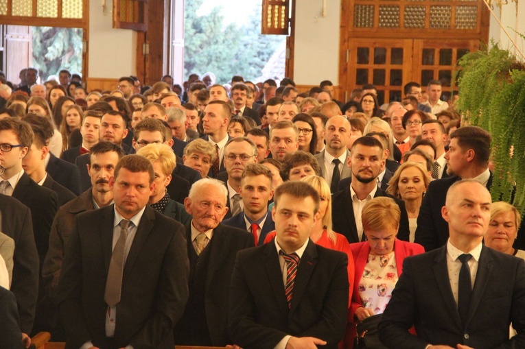 Bierzmowanie w Biskupicach Radłowskich