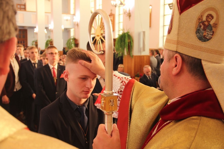 Bierzmowanie w Biskupicach Radłowskich