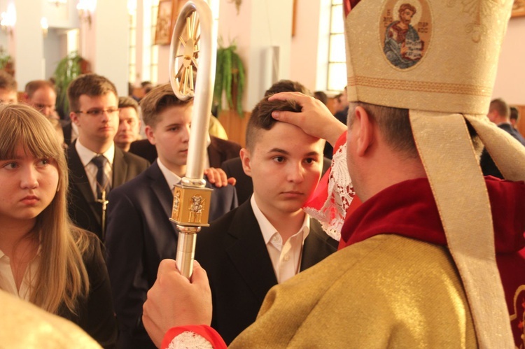 Bierzmowanie w Biskupicach Radłowskich